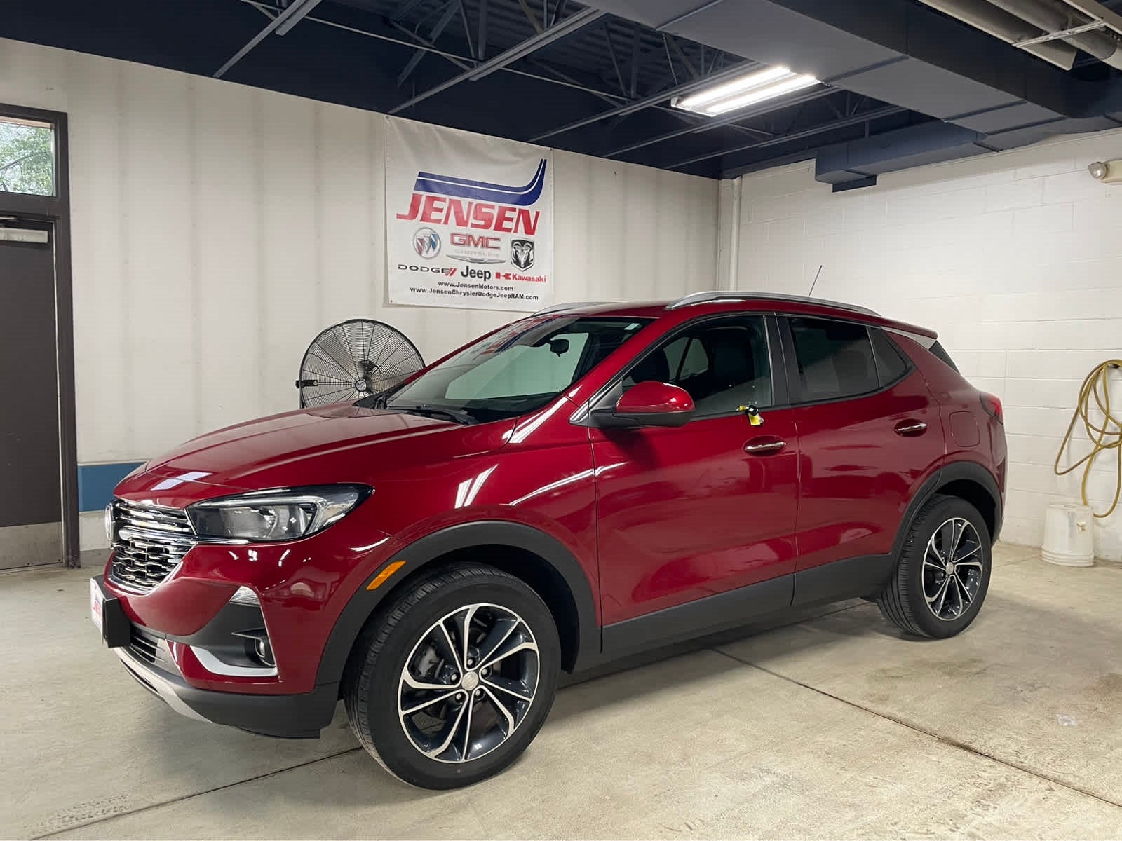 Certified 2021 Buick Encore GX Select with VIN KL4MMESL7MB122546 for sale in New Ulm, Minnesota